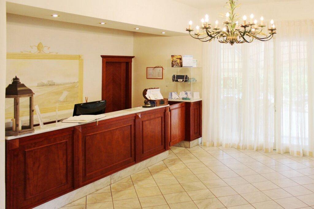 hotel image 10