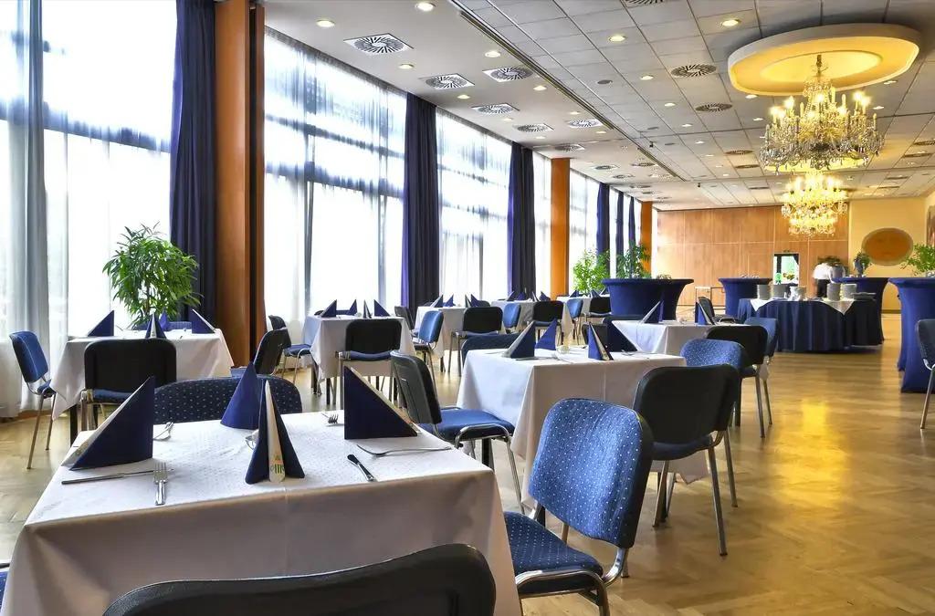 hotel image 10
