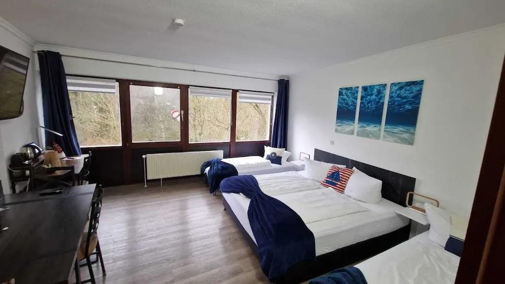 hotel image 13