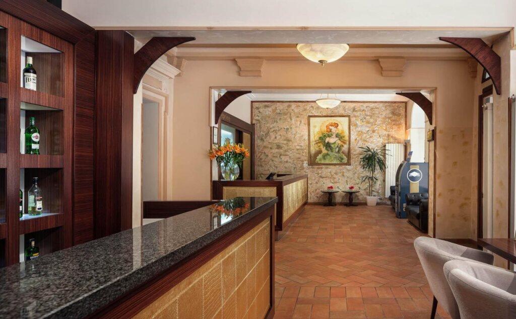 hotel image 15