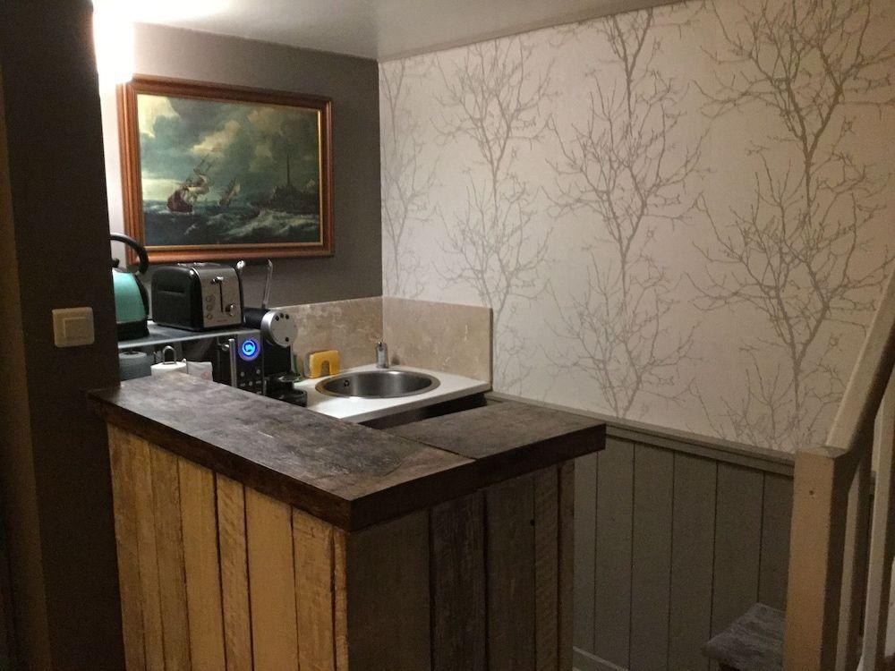 hotel image 16