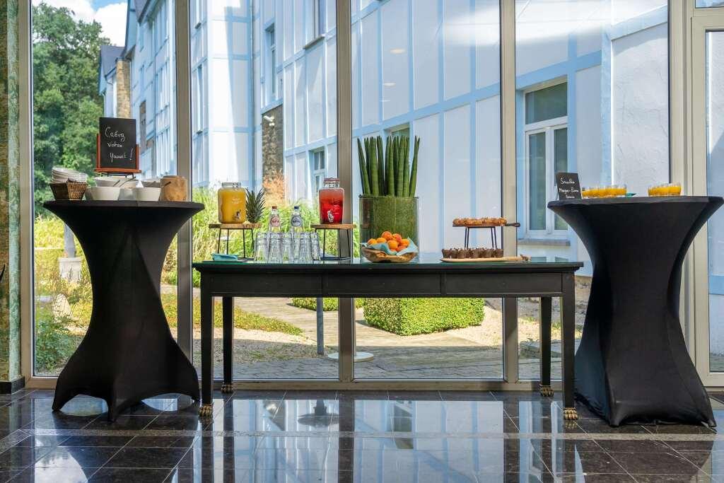 hotel image 16