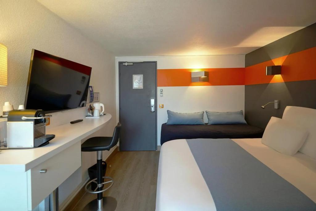 hotel image 10