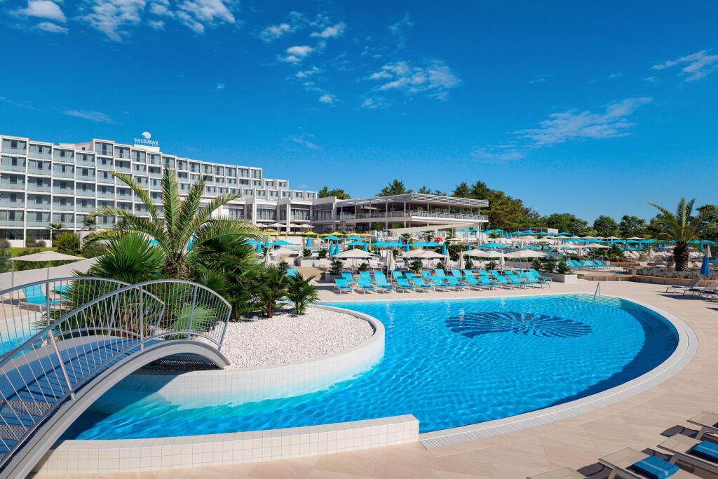 hotel image 12