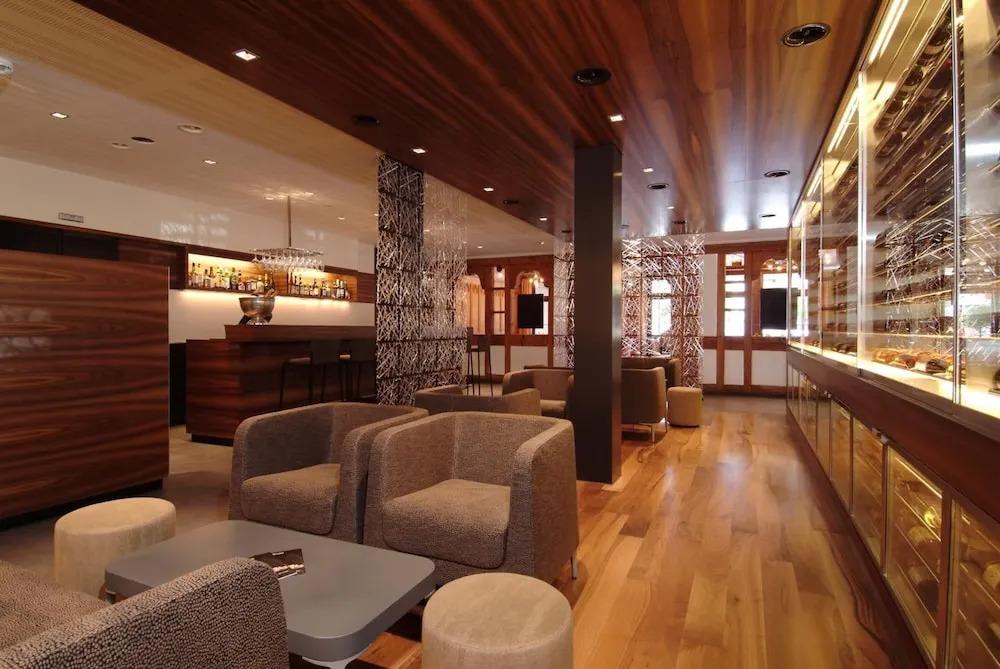 hotel image 12