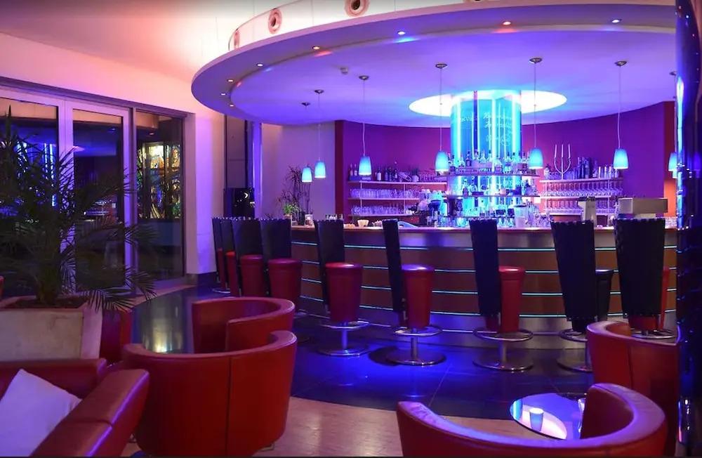 hotel