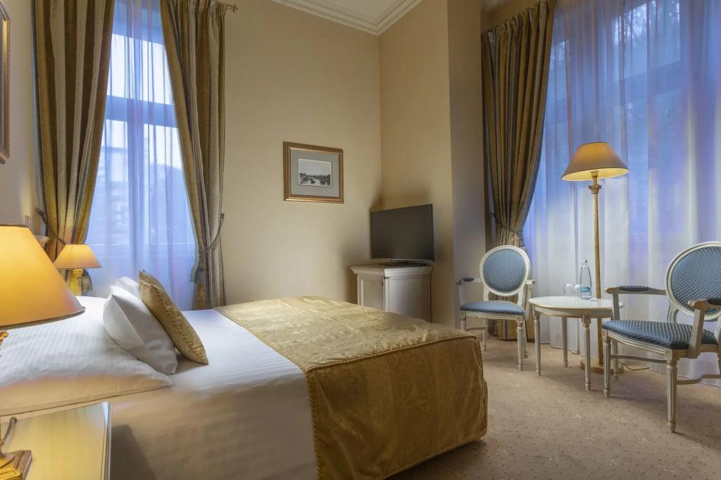 hotel image 9