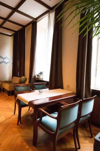 hotel image 11