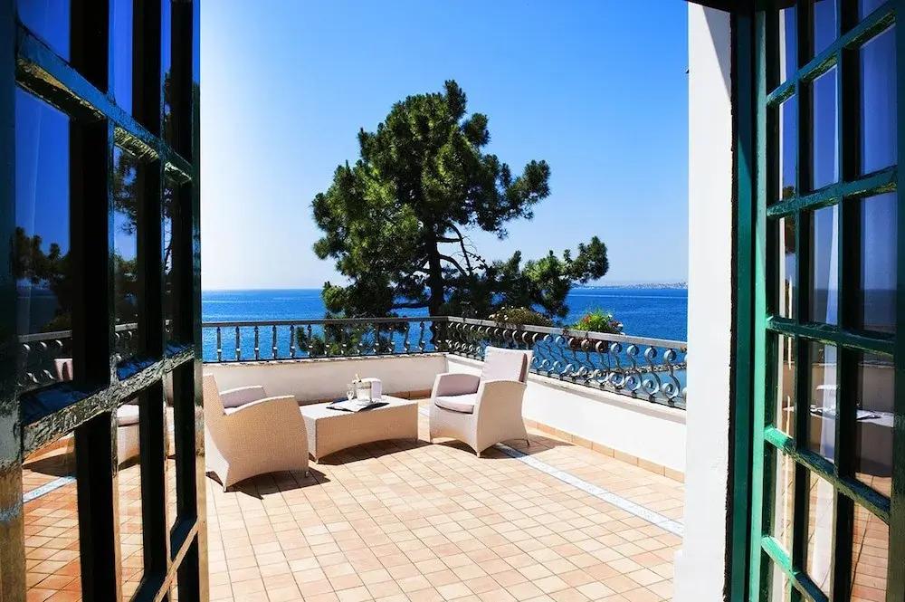 hotel image 12