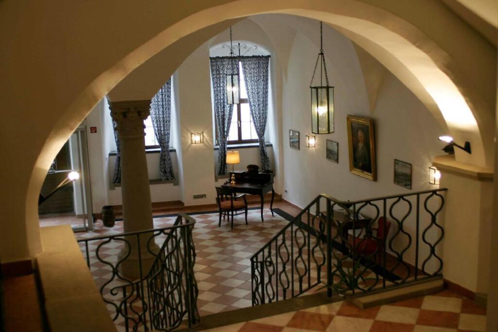 hotel image 8