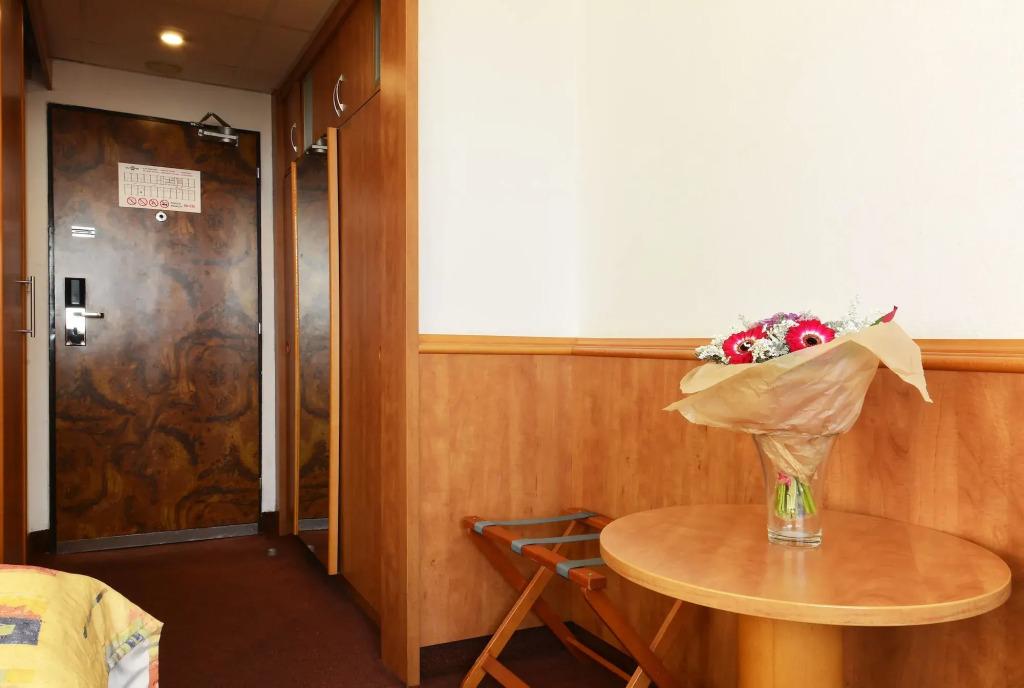 hotel image 13