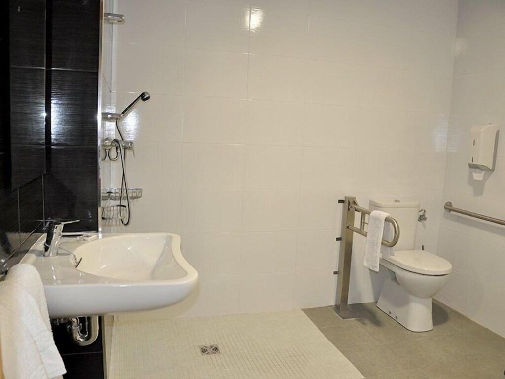 hotel image 13