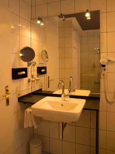 hotel image 12