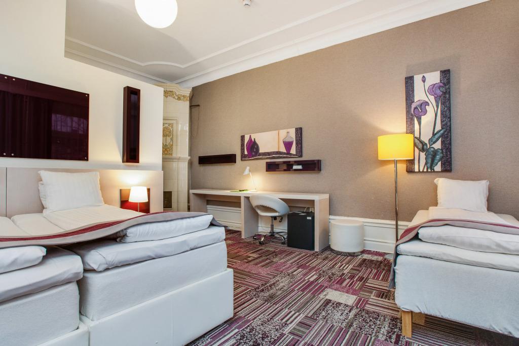 hotel image 10