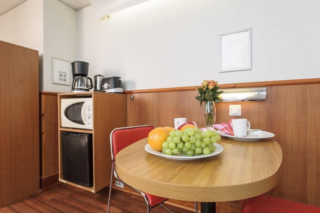 hotel image 13