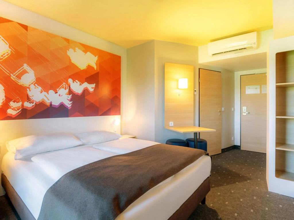 hotel image 13