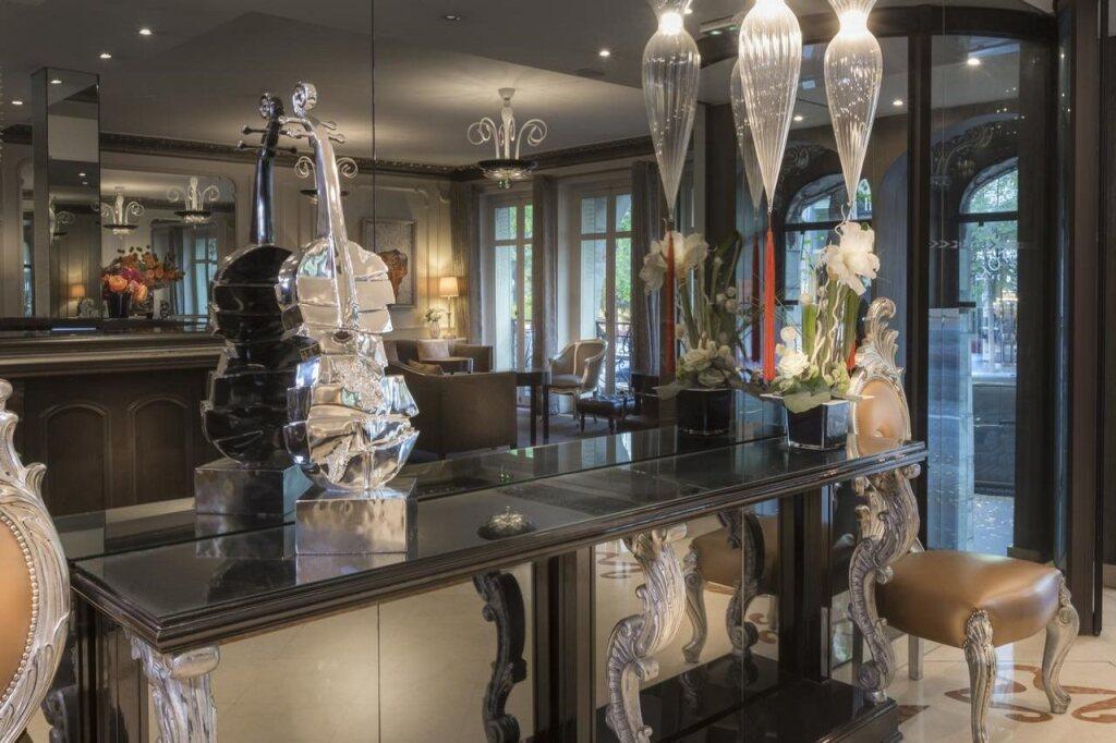 hotel image 10