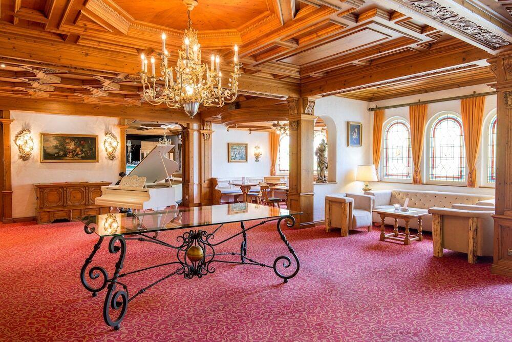 hotel image 16