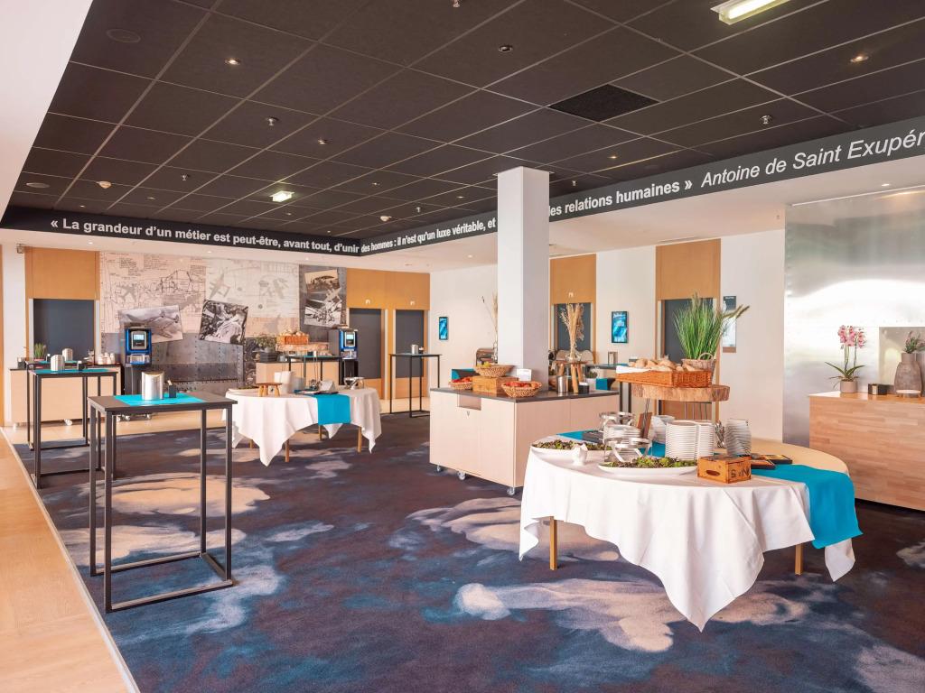 hotel image 12
