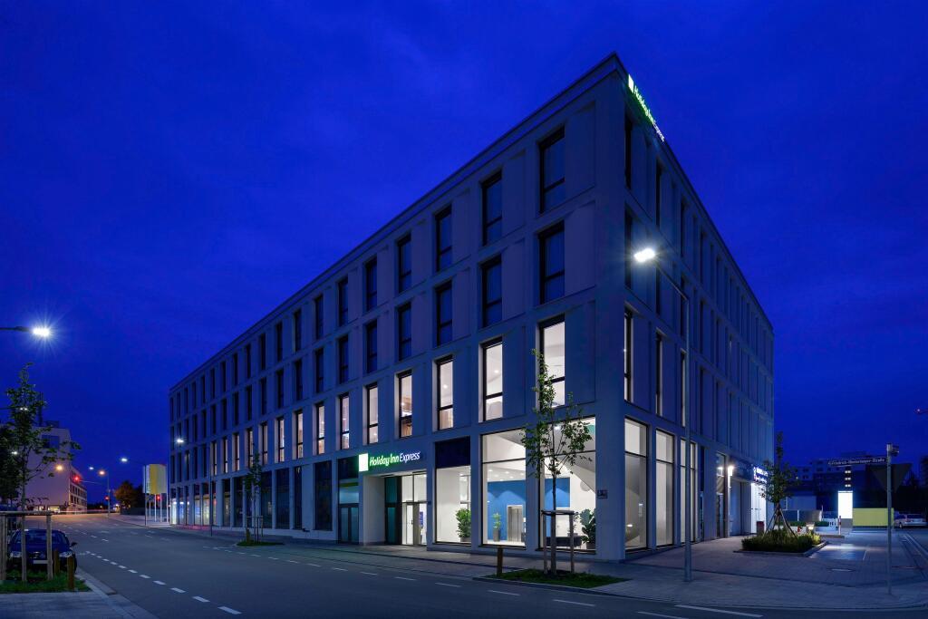 hotel image 13