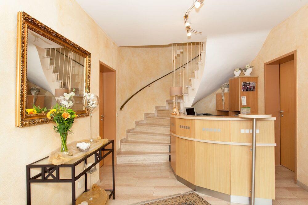 hotel image 8