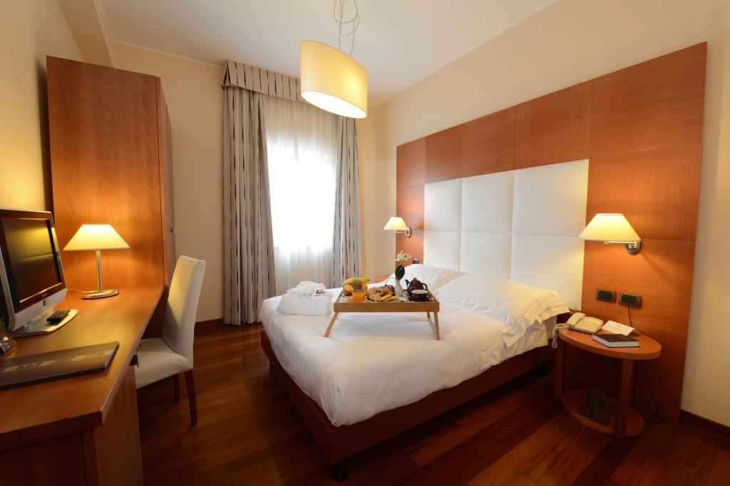 hotel image 16