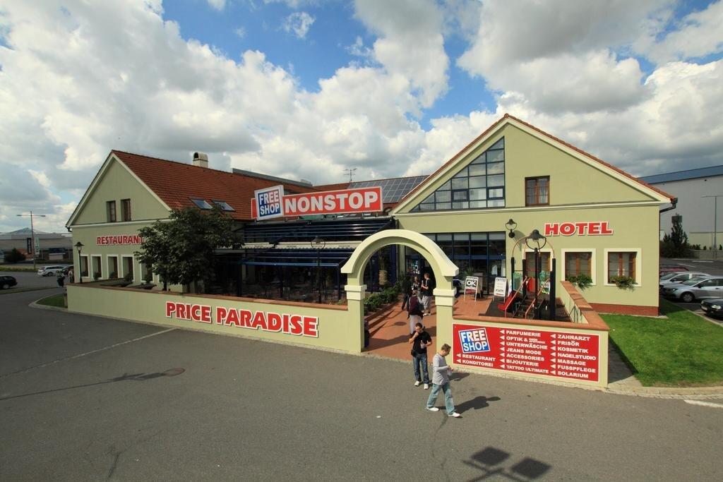 hotel image 12