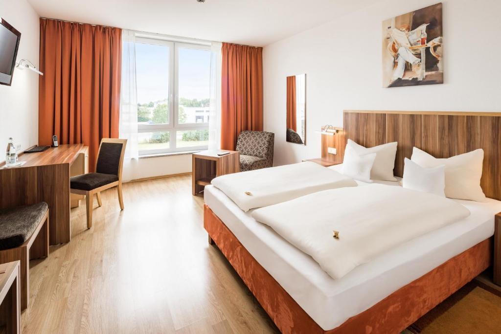hotel image 12