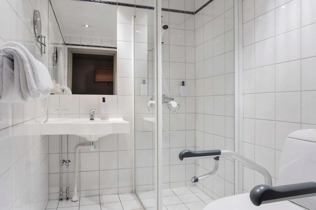 hotel image 16