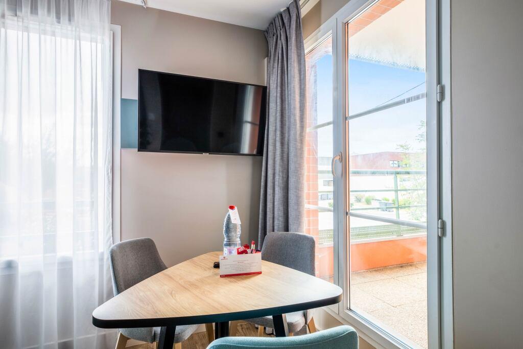 hotel image 13