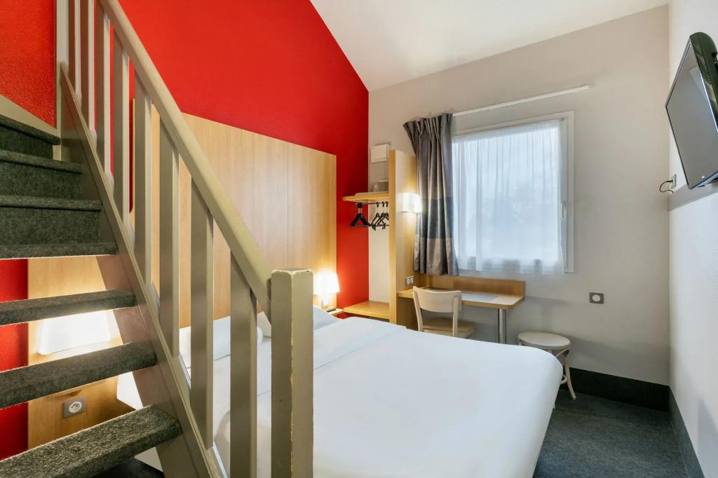 hotel image 9