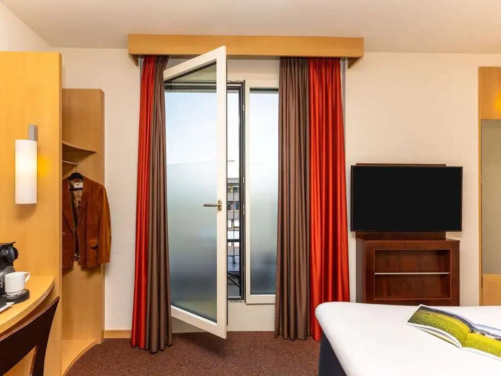 hotel image 18