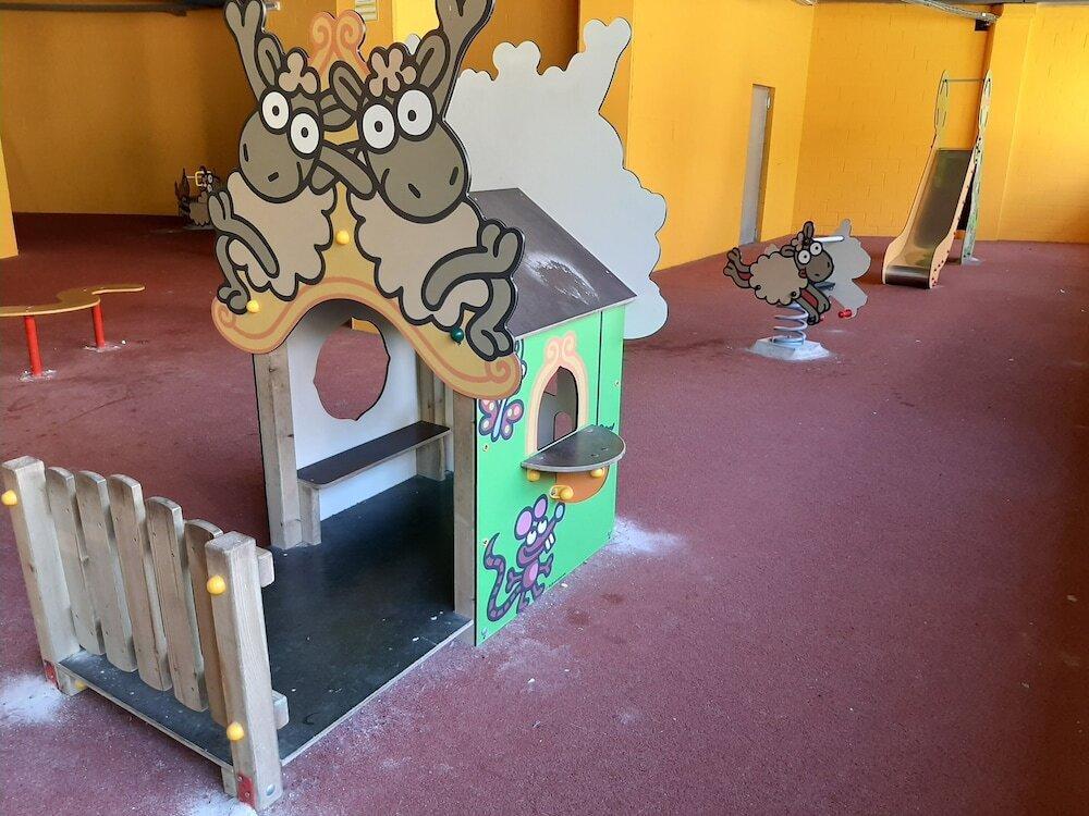hotel image 12