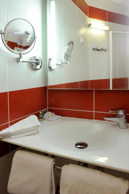 hotel image 13