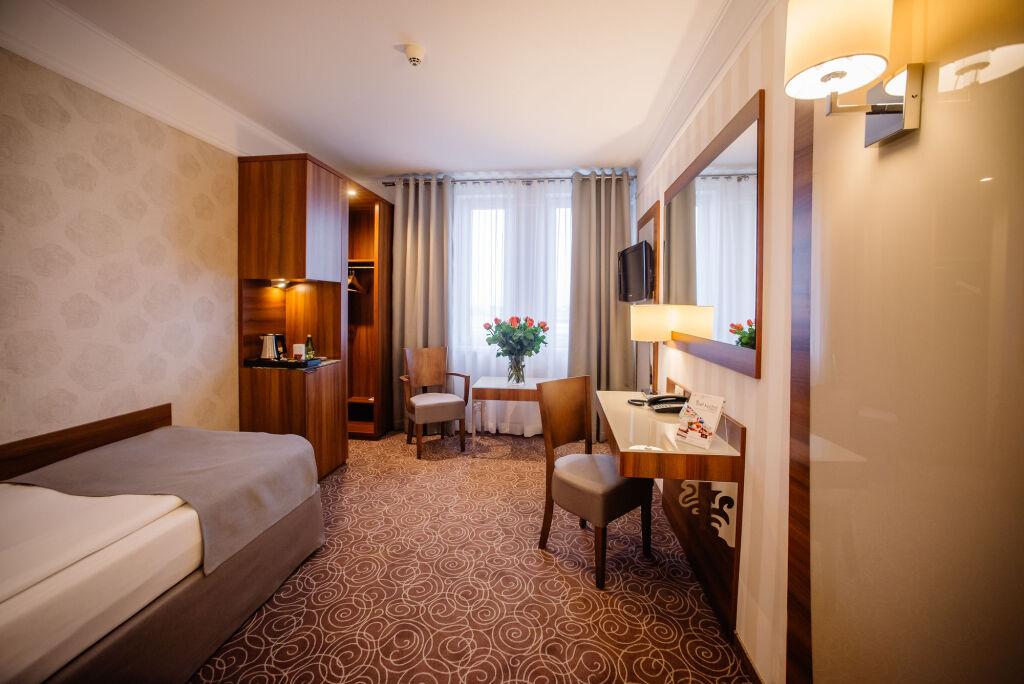 hotel image 12