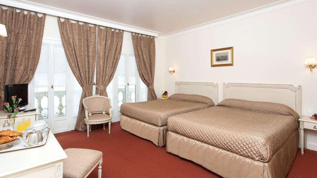 hotel image 12
