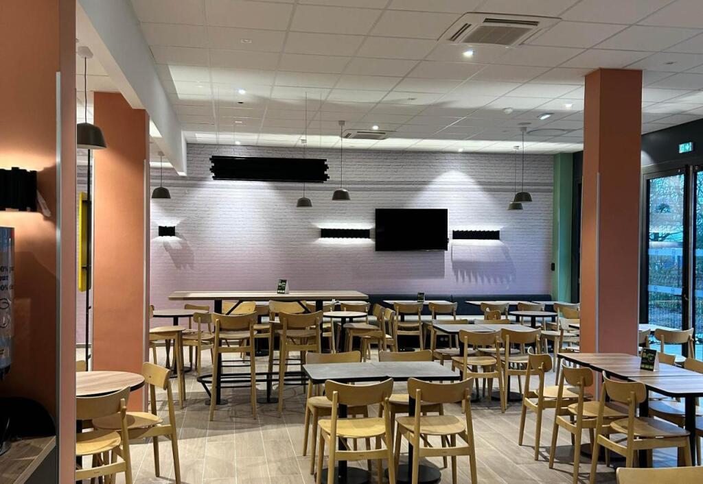 hotel image 12