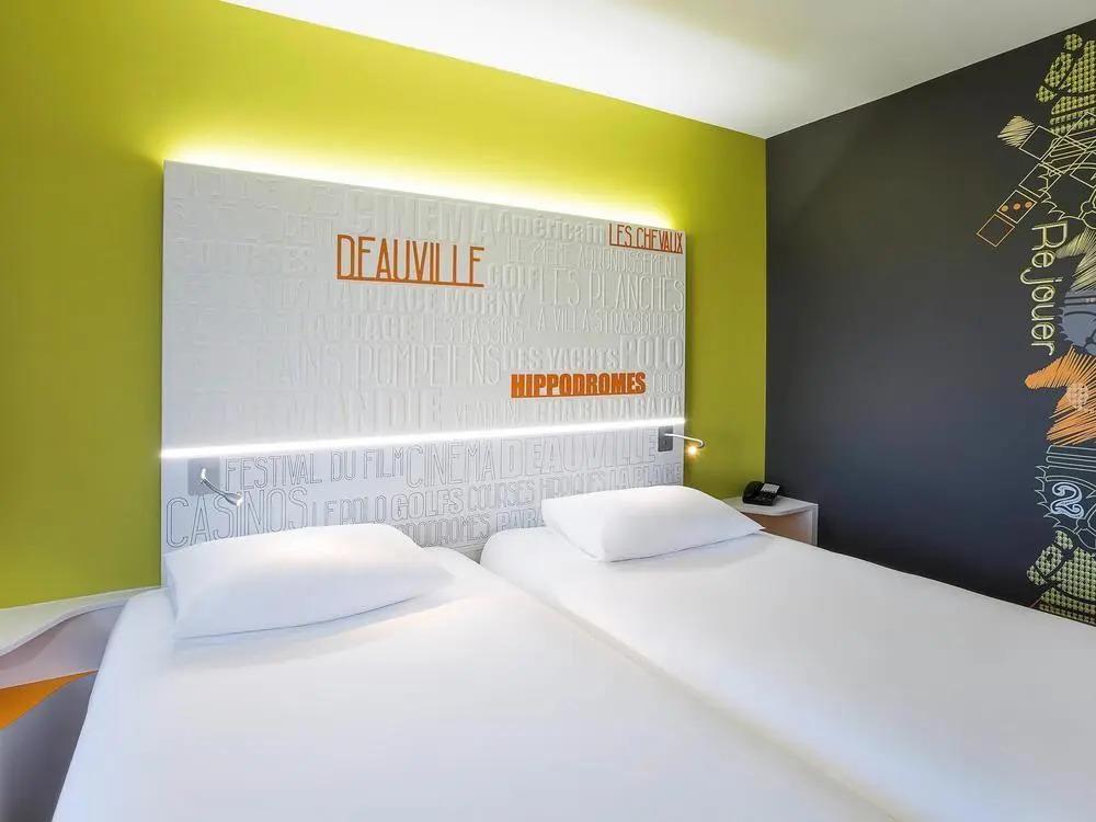 hotel image 16