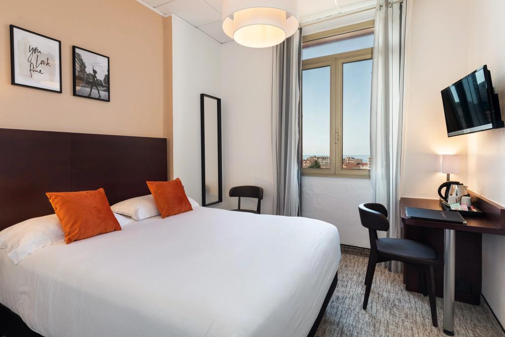 hotel image 7