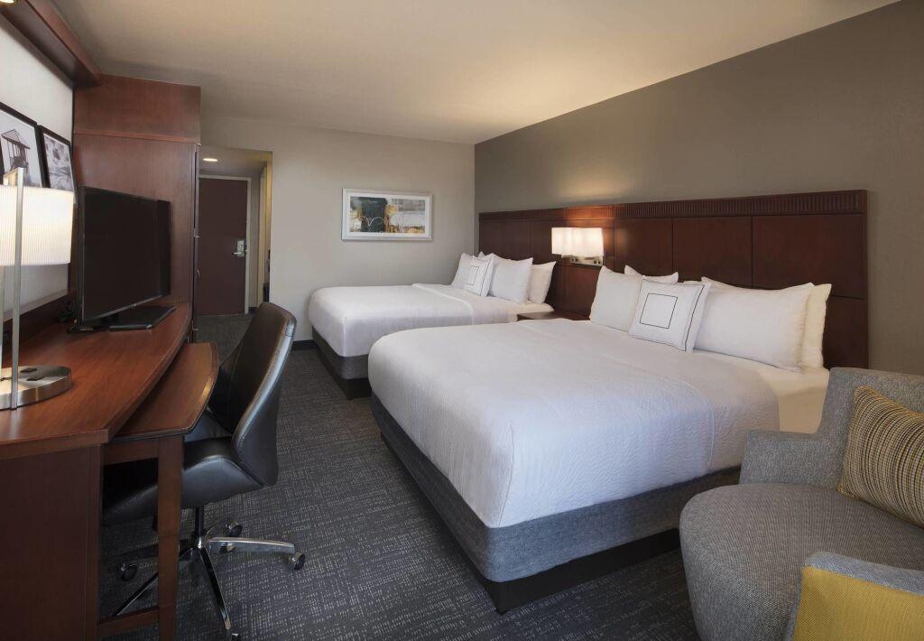 hotel image 8