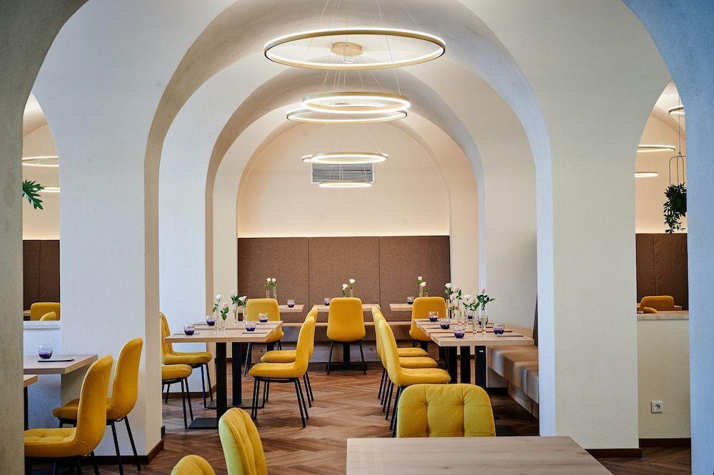hotel image 16