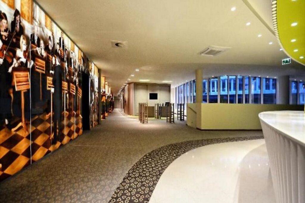 hotel