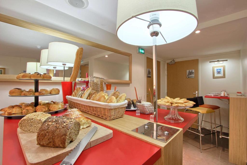 hotel image 16