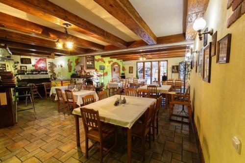 hotel image 13
