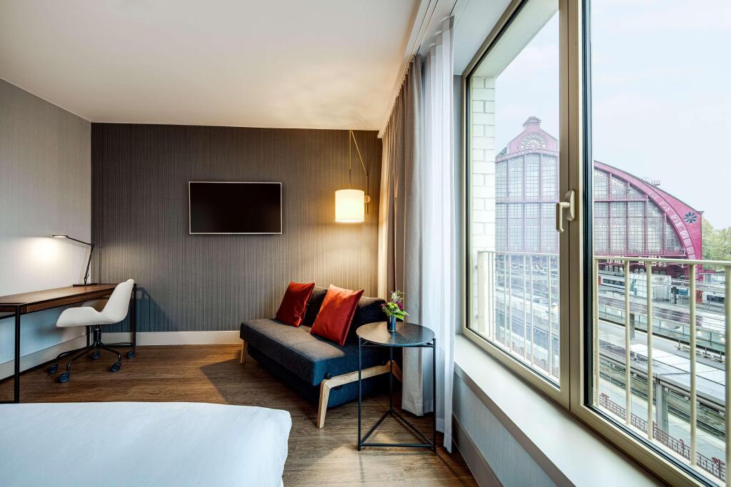 hotel image 16