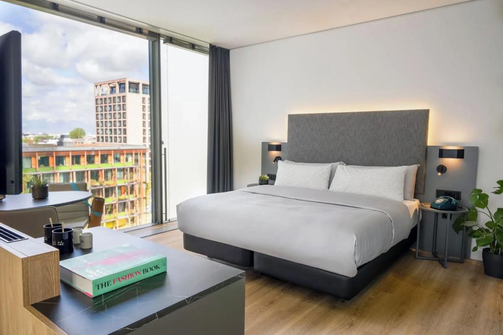 hotel image 18
