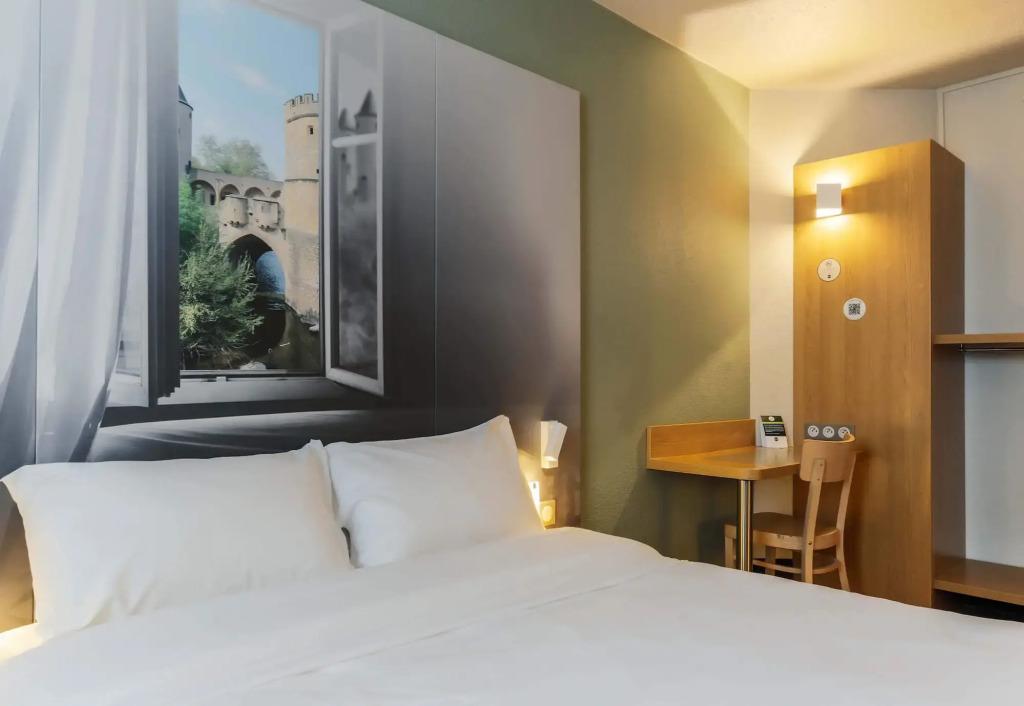 hotel image 9