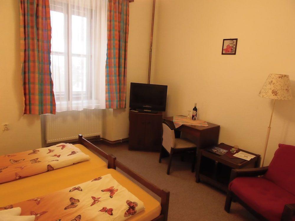 hotel image 12