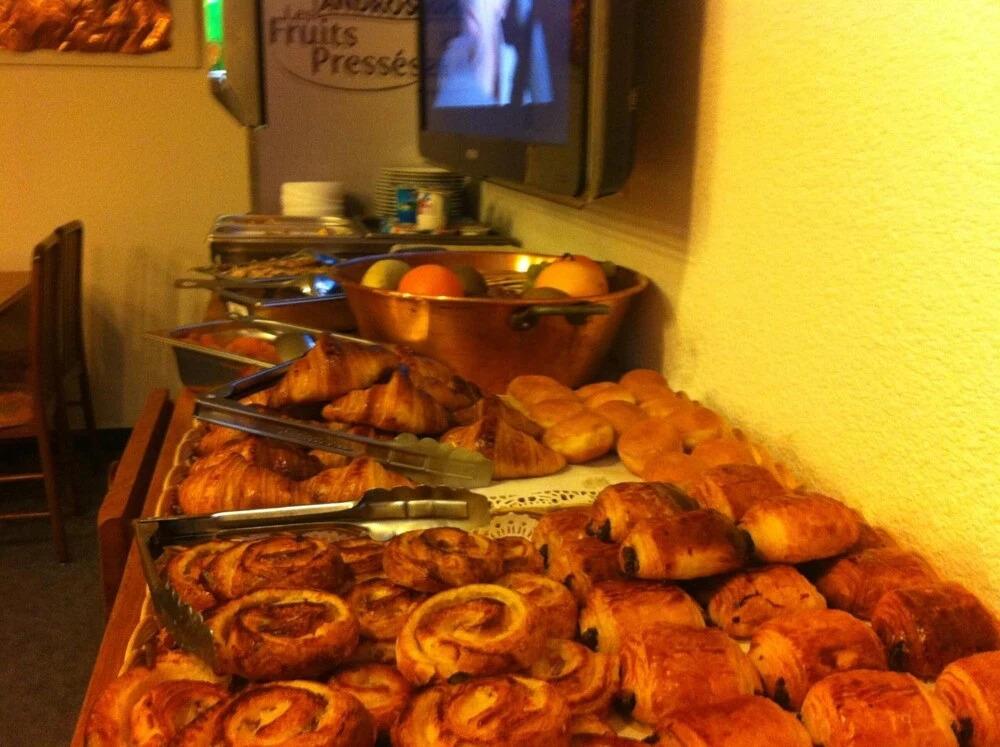 hotel image 13