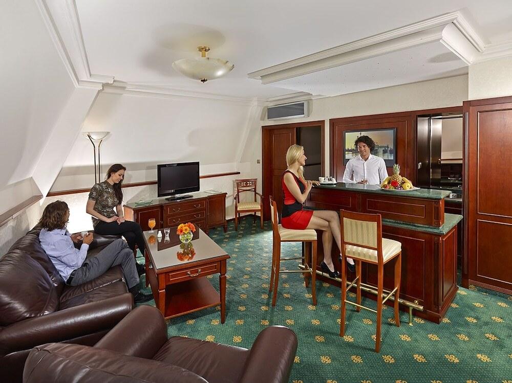 hotel image 7